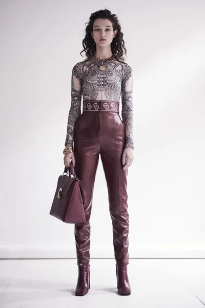 Look 2